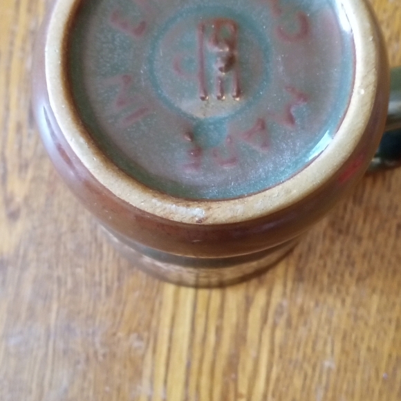 Brown Geometric Etched Dining Mug - Picture 4 of 4
